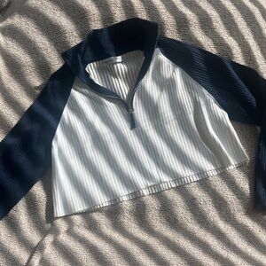 Bershka cropped pullover sweater